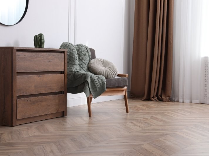 Modern living room with hardwood flooring