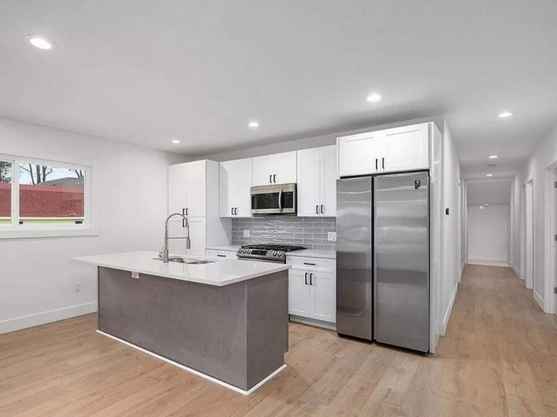 Kitchen flooring by professionals in the Western Michigan area - Absolute Floor Covering